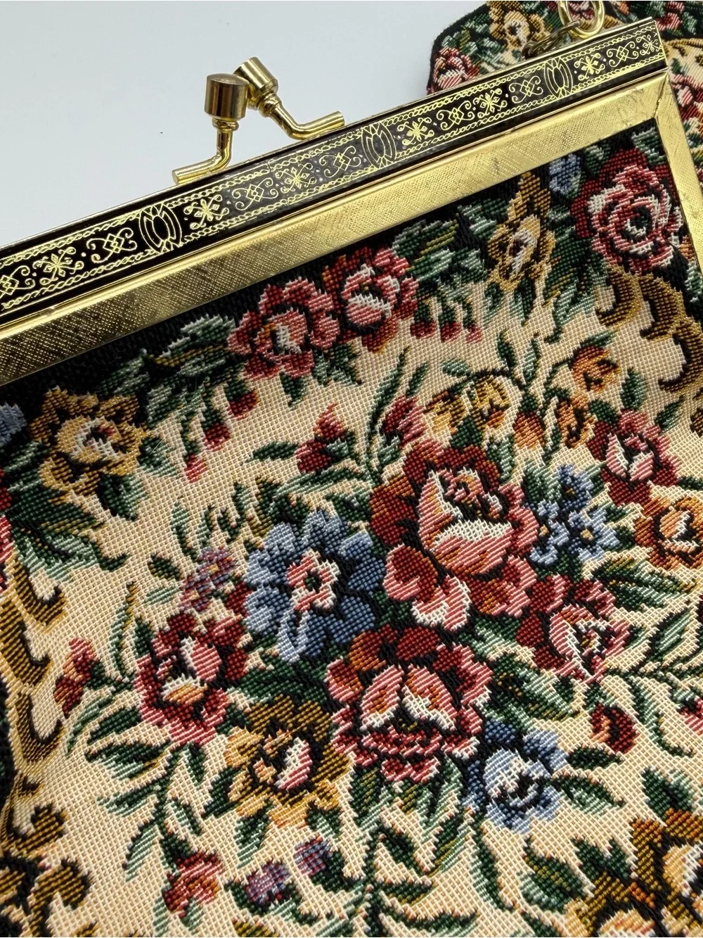 Vintage Victorian Floral Tapestry Kisslock Purse Set